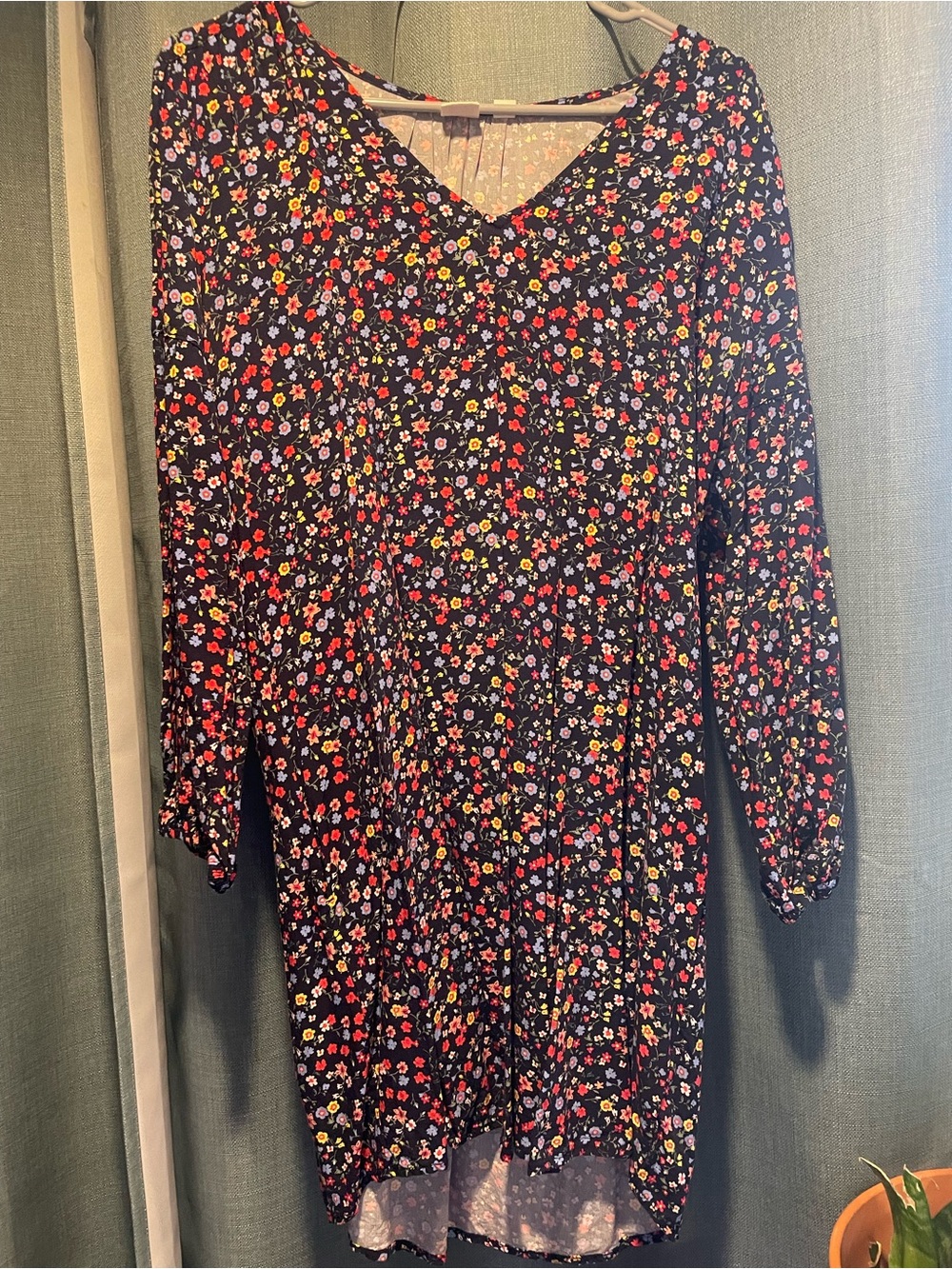 GAP Black Floral Long-Sleeve Casual Dress